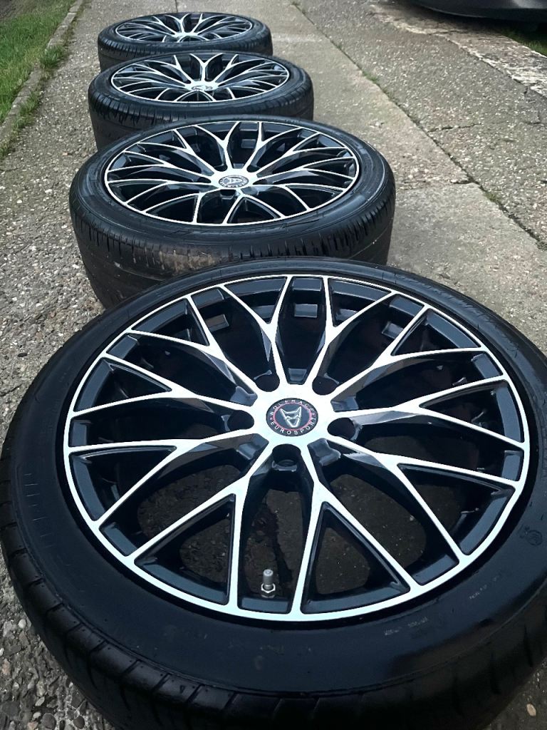 18” Wolfrace Eurosport Wolfsburg w/ 6-7mm Tyres: 5x120