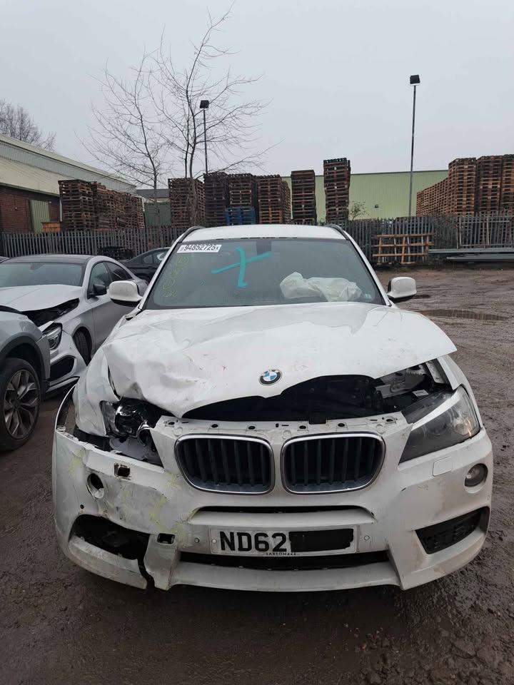 BMW X3 XDRIVE20D MSPORT F25 LCI BREAKING PARTS DOOR MIRROR HEAD UNIT TRIM TAILGATE BUMPER LIGHT