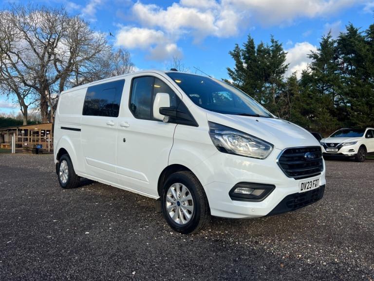 2023 Ford Transit Custom 2.0 EcoBlue 130ps Low Roof D/Cab Limited Van PANEL VAN DIESEL Manual