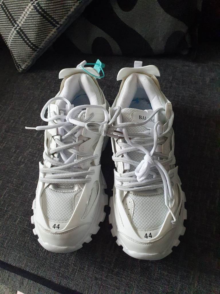  Track White Trainers - Size 8.5 44, As Good As New
