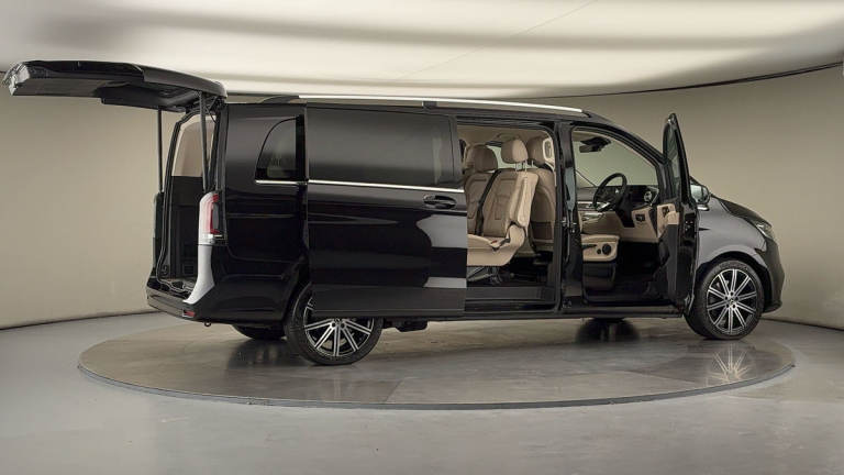 2025 Mercedes-Benz V-Class 2.0 V220d Premium MPV 5dr Diesel G-Tronic+ Euro 6 (s/s) (8 Seat, Extra...