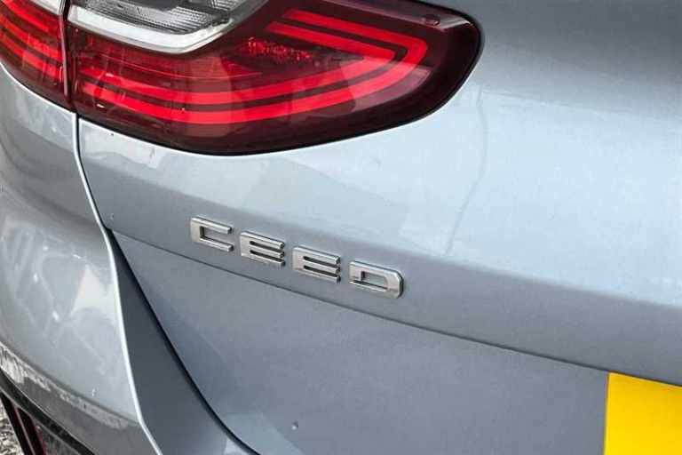 2019 Kia Ceed 1.4 T-GDi GT-Line Lunar Edition Hatchback 5dr Petrol Manual Euro 6 (s/s) (1 Hatchba...