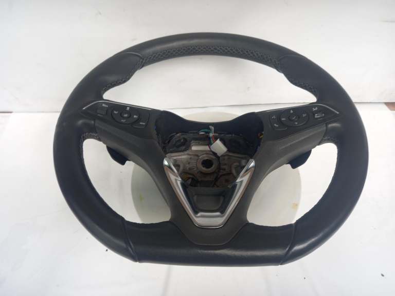 Vauxhall Mokka Steering Wheel 2020-2026 Ultimate 5 Door Hatchback 98628595zd