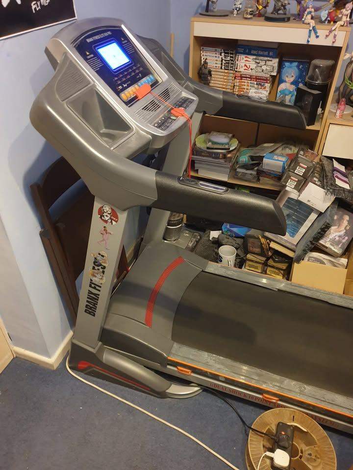 Branx Fitness elite runner pro foldable treadmill