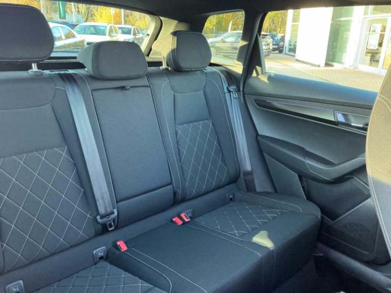 2023 Skoda Karoq 2.0 TDI [150] Sportline 4x4 5dr DSG Automatic SUV Diesel Automatic