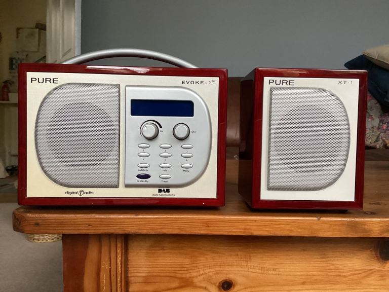 PURE EVOKE 1 XT STEREO DAB RADIO
