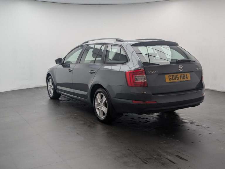 2015 Skoda Octavia 1.4 TSI SE Estate 5dr Petrol Manual Euro 5 (s/s) (140 ps) - ALLOY, BLUETOOT ES...