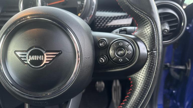 2019 MINI Hatch 2.0 Cooper S Sport II 3dr Petrol Hatchback Hatchback Petrol Manual