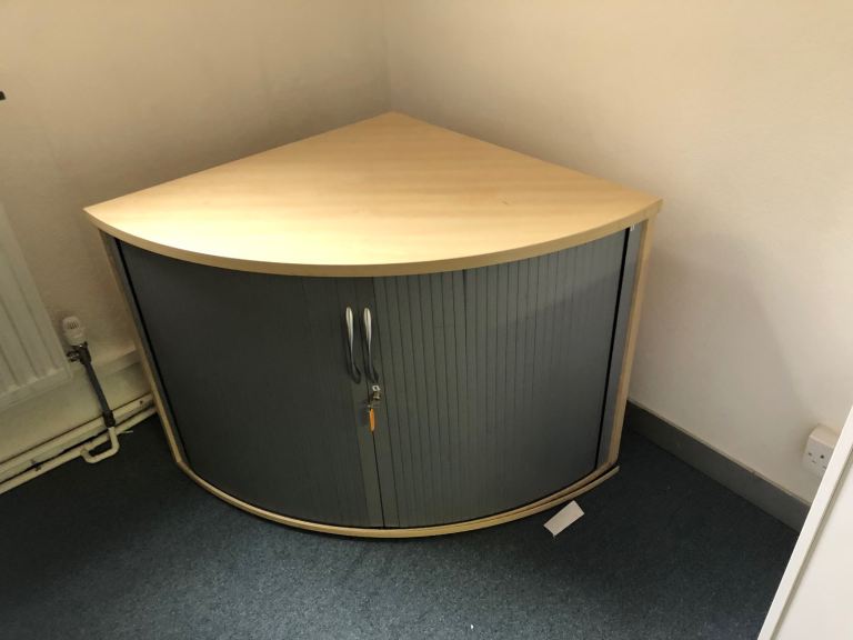 Free Two Person Office Furniture 
