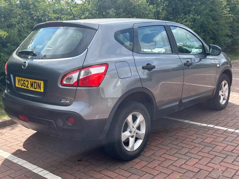 2012 Nissan Qashqai 1.6 dCi Visia 5dr [Start Stop] HATCHBACK Diesel Manual