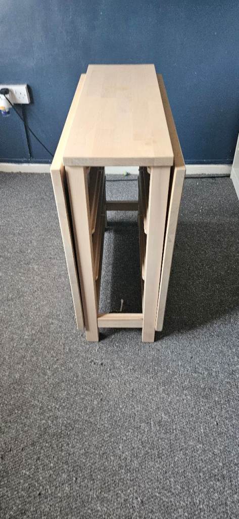 Wooden Drop-Leaf Dining Table with draws  Storage Drawers – Good Condition