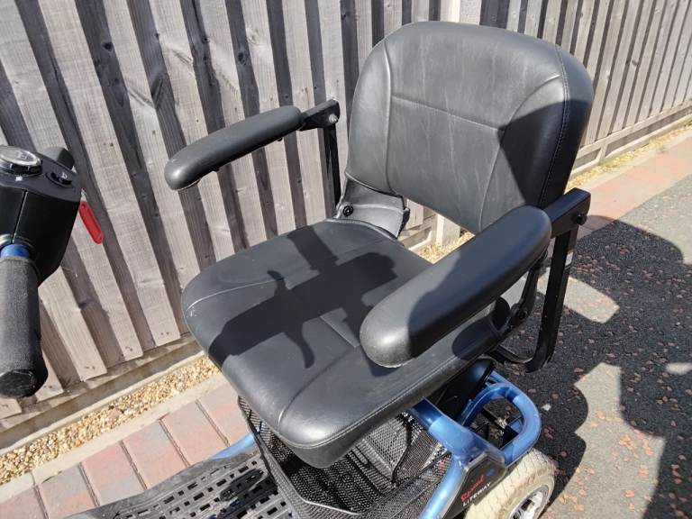 Blue Mobility Scooter – Good Condition