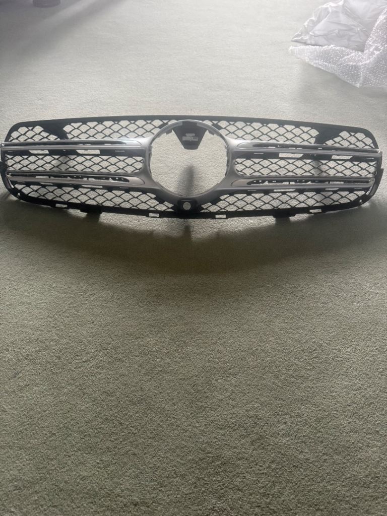 Mercedes Benz GLC Grille