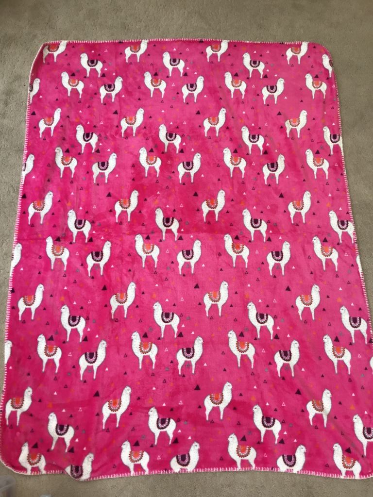 Large ‘George Asda’ Alpaca Llamas Bright Pink Throw Blanket