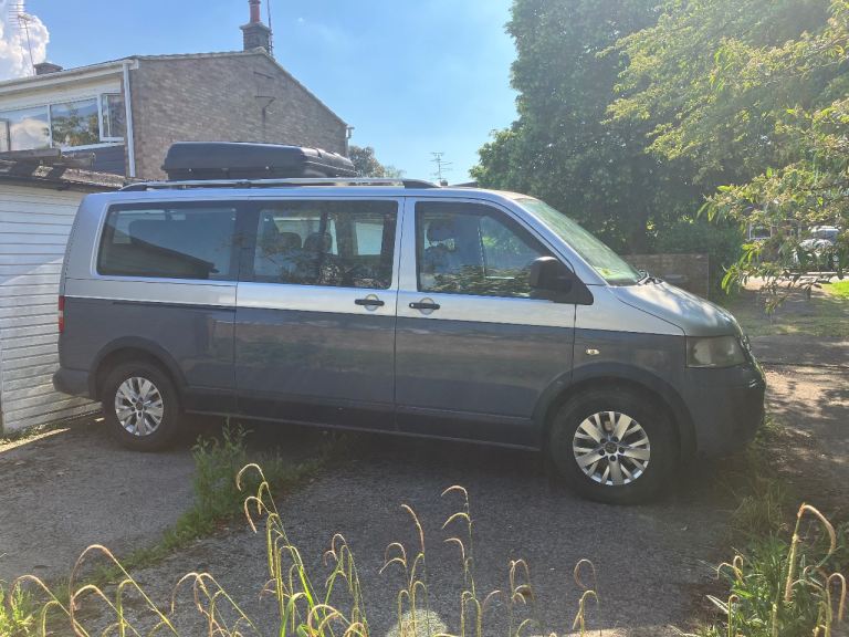 Volkswagen, TRANSPORTER SHUTTLE, MPV, 2008, Automatic, 2460 (cc), 5 doors