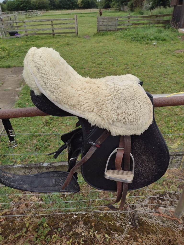 Horse saddle