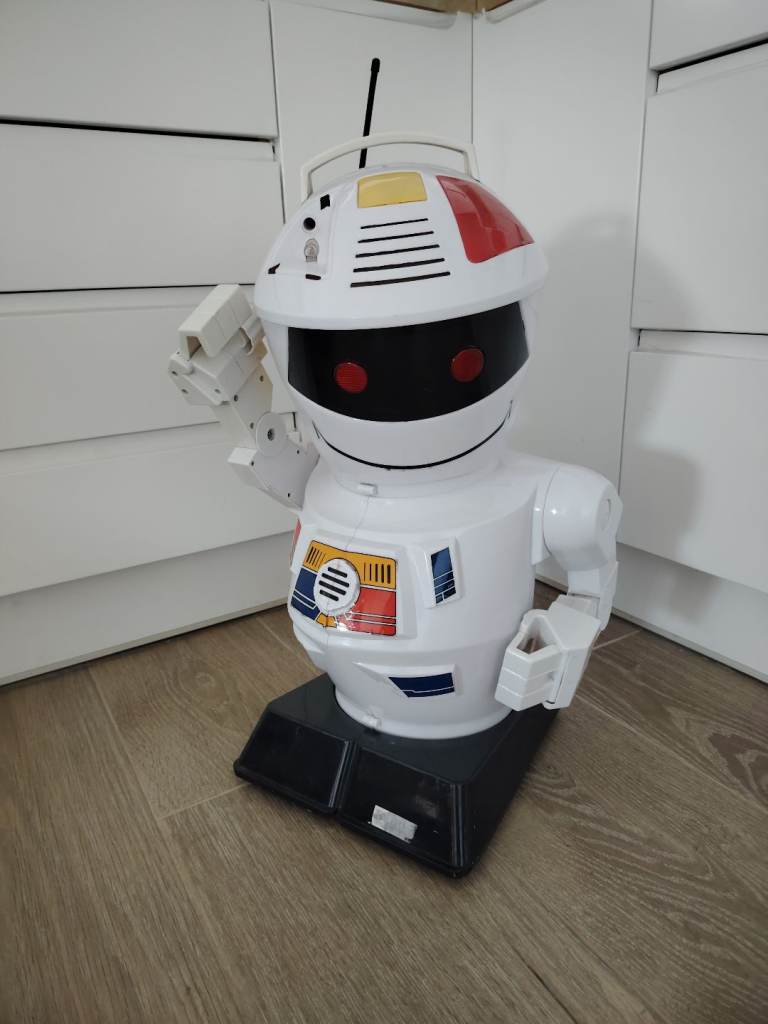 Smile Scooter 2000 Vintage Large Robot RC Radio Control UNTESTED no remote Giochi Preziogi