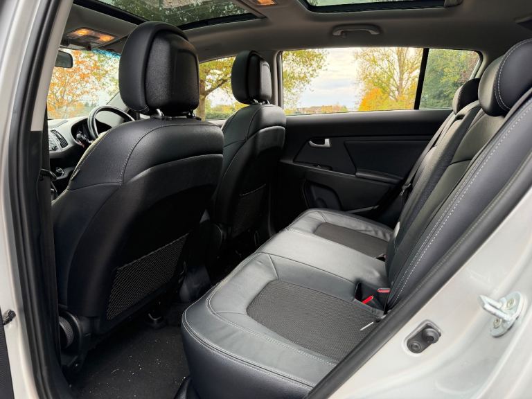 Kia, SPORTAGE, Estate, 2014, Manual, 1591 (cc), 5 doors