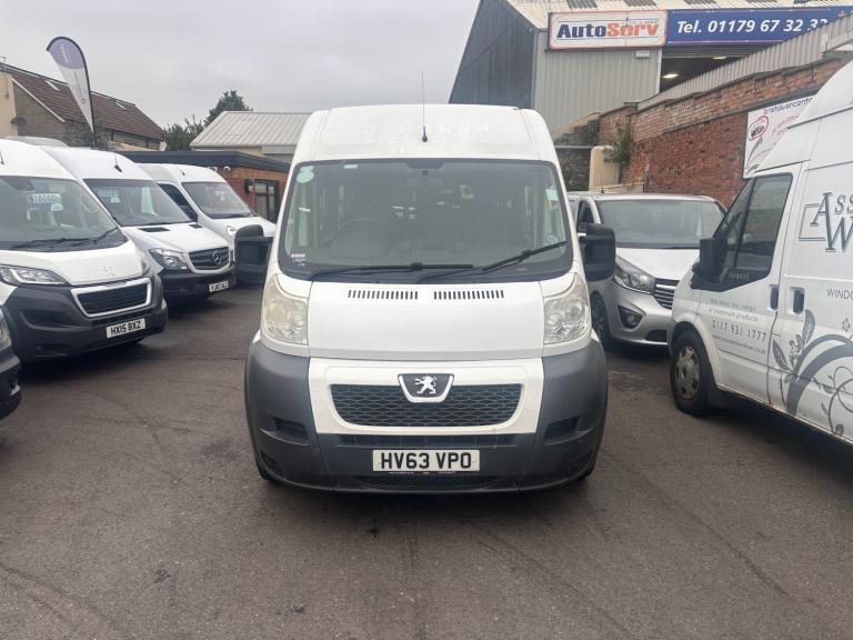 2013 Peugeot Boxer  2.2 HDi 440 Window Van 4dr Diesel Manual FWD L4 H2 (130 bhp) Minibus Diesel M...