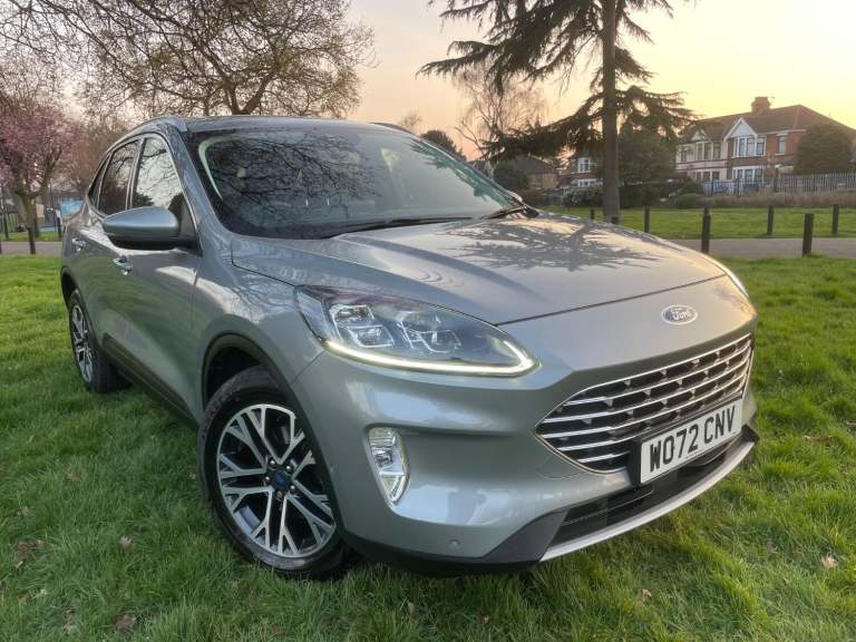 FORD KUGA 1.5 Kuga Titanium Edition 5 door 1.5L EcoBoost 150PS FWD 6 Speed