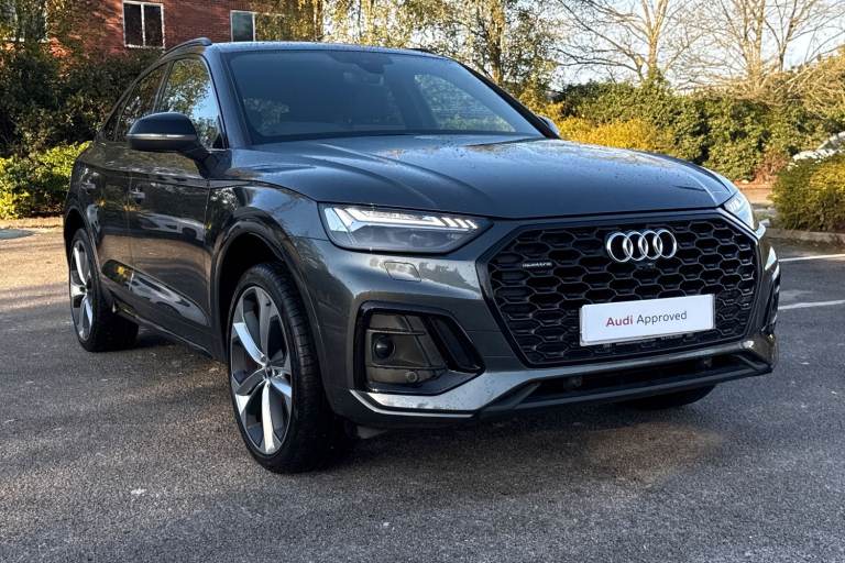 2022 Audi Q5 Edition 1 40 TDI quattro 204 PS S tronic SUV DIESEL Automatic