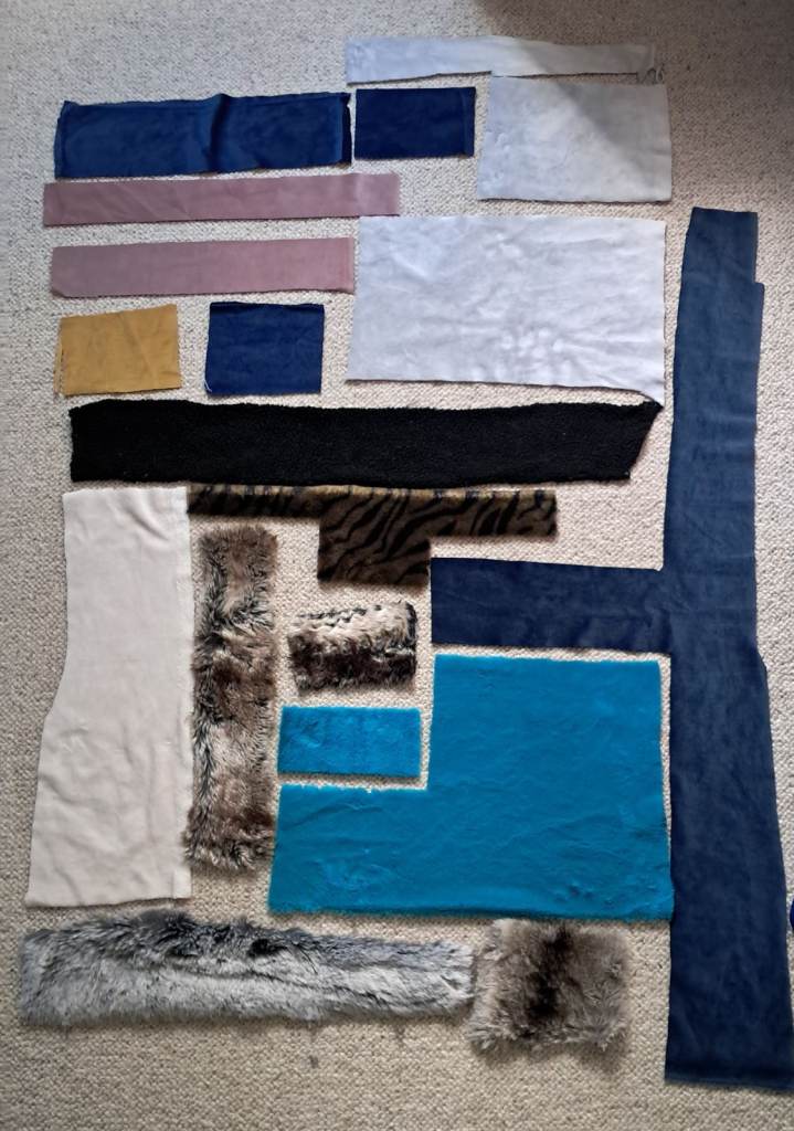 Fabric remnants more added CRAFTERS DELIGHT