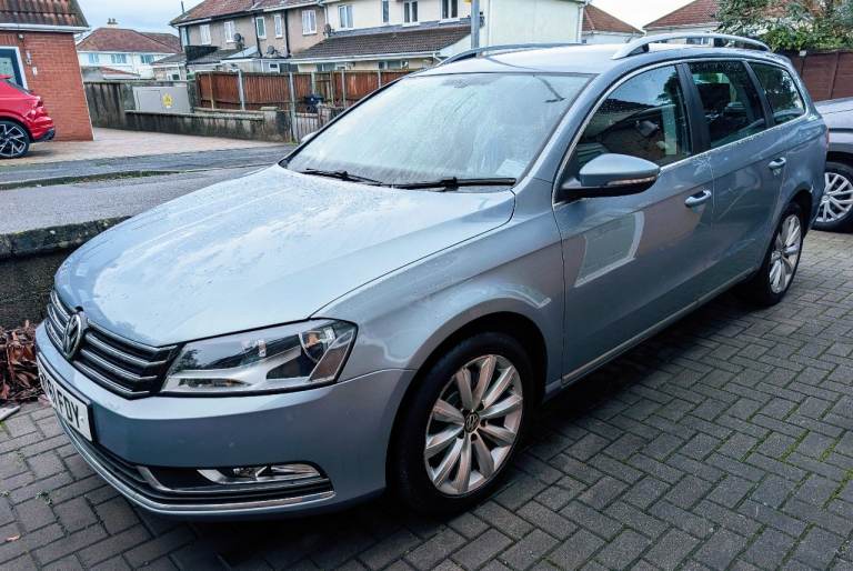Volkswagen, PASSAT, Estate, 2011, Manual, 1968 (cc), 5 doors