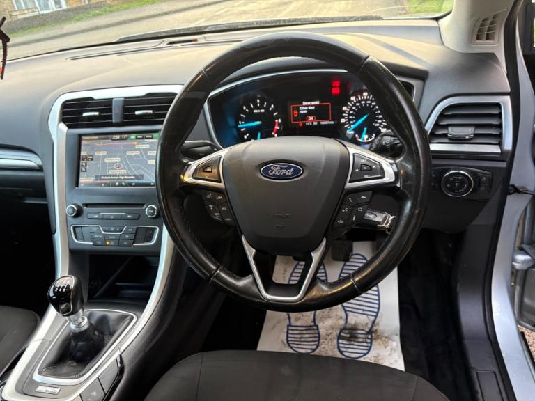 2015 Ford Mondeo 2.0 TDCi ECOnetic Zetec Euro 6 (s/s) 5dr Diesel