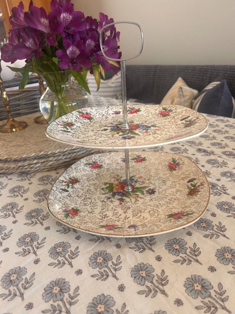 Vintage 2 tier cake stand - Stylecraft by Midwinter, Staffordshire 
