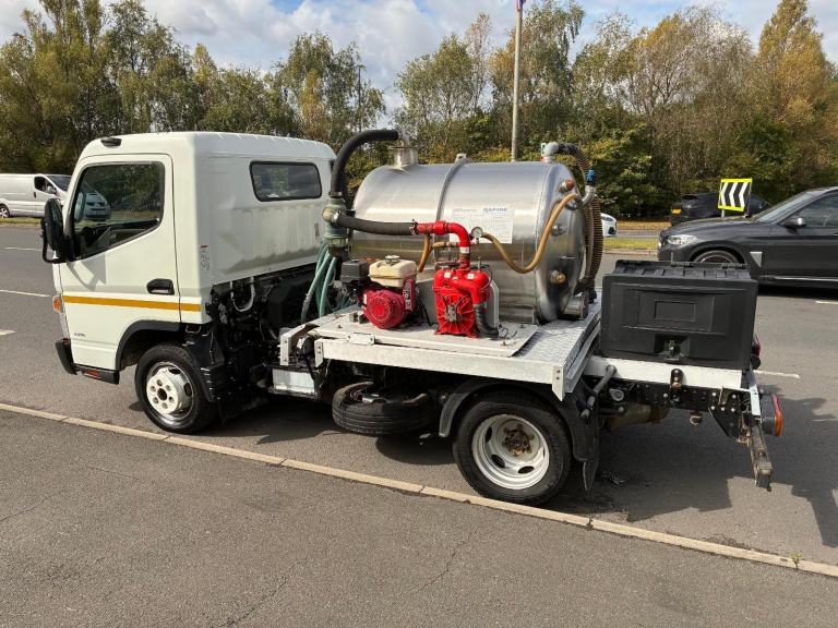 MITSUBISHI CANTER 3C13 MANUAL 3.5T TOILET EMPTIER /TANKER £23950+ VAT