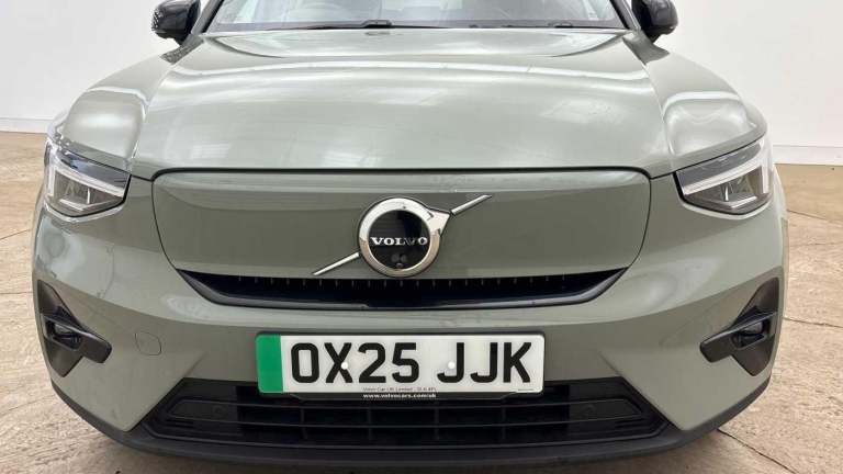 2025 Volvo EC40 Single Motor Extended Range 78kWh Plus SUV 5dr Electric Auto (252 ps) ESTATE Elec...