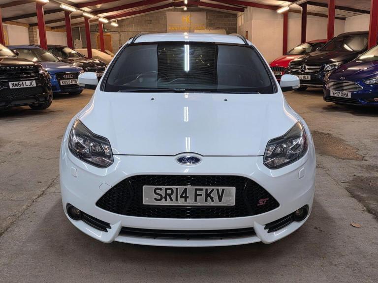 FORD FOCUS 2.0T EcoBoost ST-3 Euro 5 (s/s) 5dr 2014