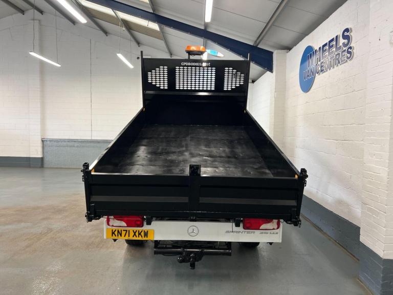 2021 Mercedes-Benz Sprinter 3.5t Progressive Crew Cab Tipper CHASSIS CAB DIESEL Manual