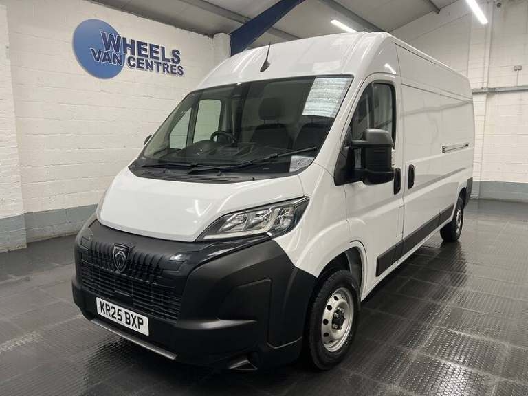 2025 Peugeot Boxer 2.2 BlueHDi 335 Professional Panel Van 5dr Diesel Manual L3 H2 Euro 6 (s/s) Pa...