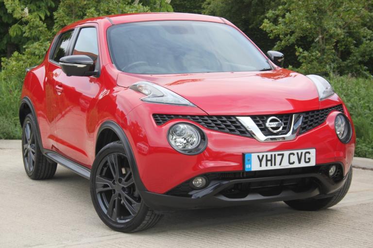 2017 Nissan Juke 1.2 DiG-T Tekna  HATCHBACK Petrol Manual