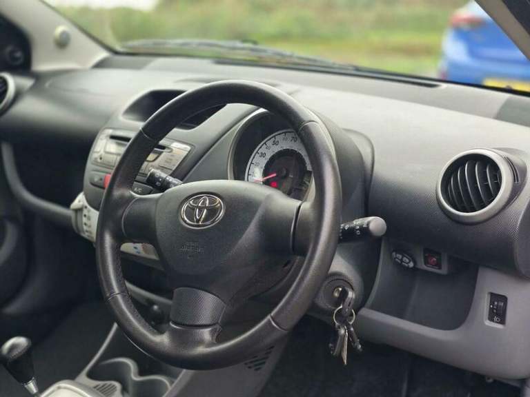 2009 Toyota AYGO 1.0 VVT-i Platinum 5dr [AC] MMT HATCHBACK PETROL Automatic