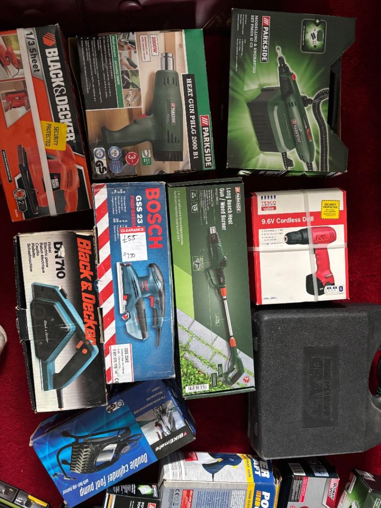 Assortment of power tools (job lot)