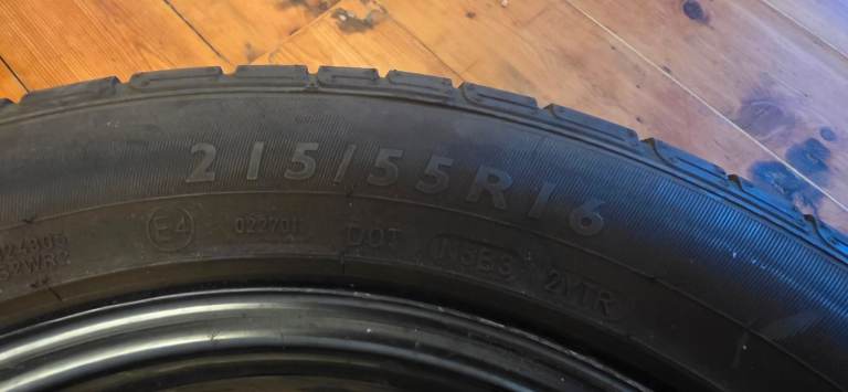 VW Passat B6 Jack Toolkit & Storage Foam and Spare Wheel