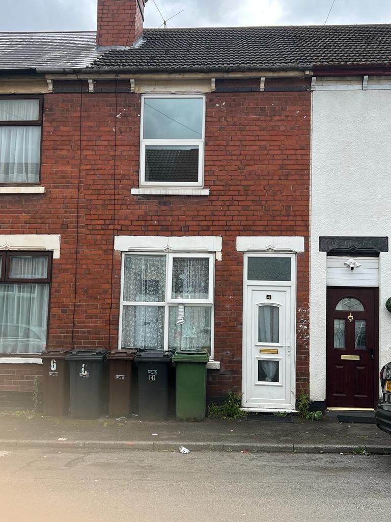 2 Bedroom terrace house to rent in WV113QJ