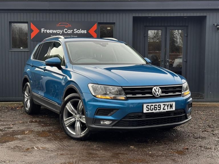 VOLKSWAGEN TIGUAN 1.5 TSI EVO Petrol DSG, Full VW, Auto, ULEZ, Apple Car Play