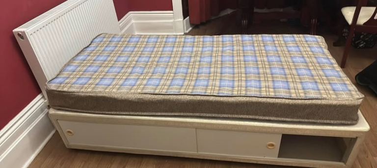 Single bed with storage 