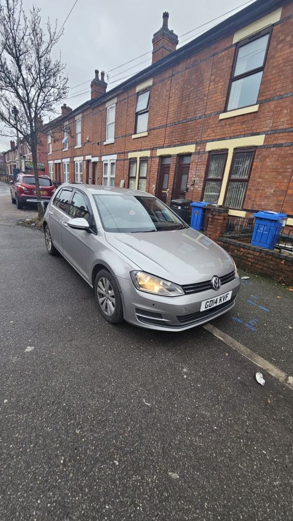 2014 Volkswagen Golf 