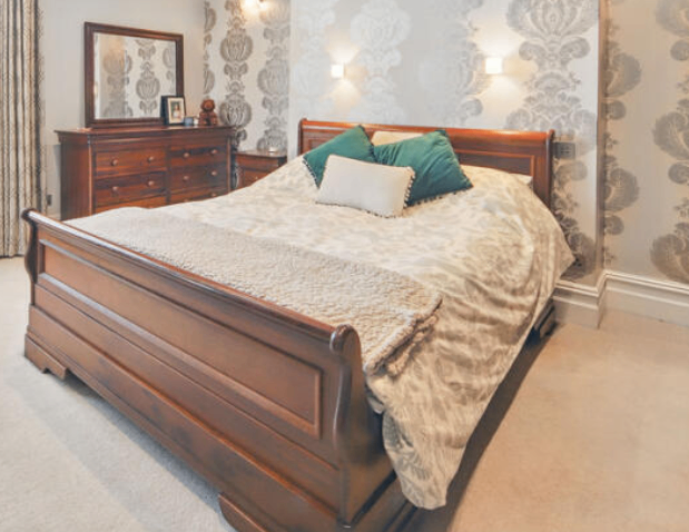 **Willis & Gambier Louis Philippe Solid Wood Bedroom Furniture – Full Set / Individual Pieces**