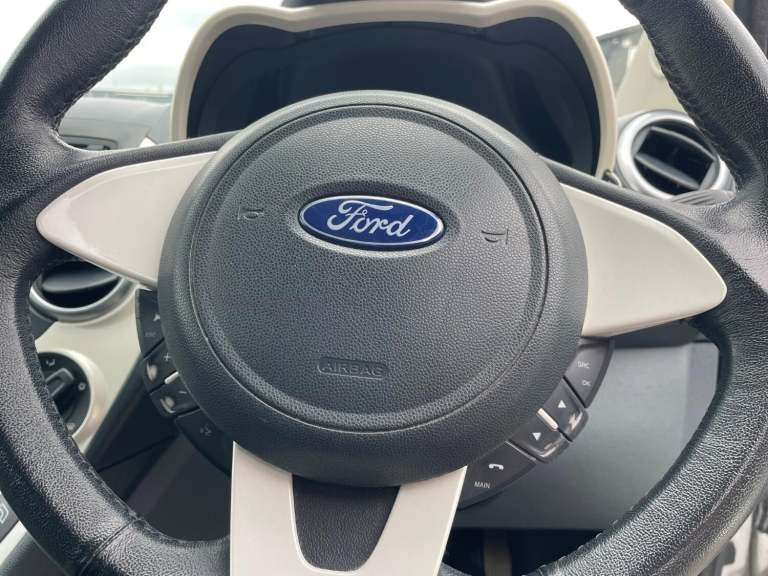 FORD KA 1.2 Zetec 2014