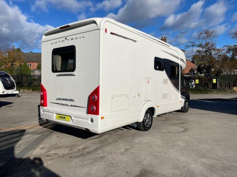 Auto-Trail Imala 732 Lo-Line 4 Berth 2 Belt Island Bed Motorhome 