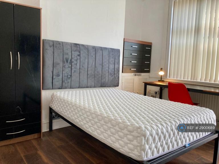 1 bedroom in Edward St, Loughborough, LE11 (#2900689)