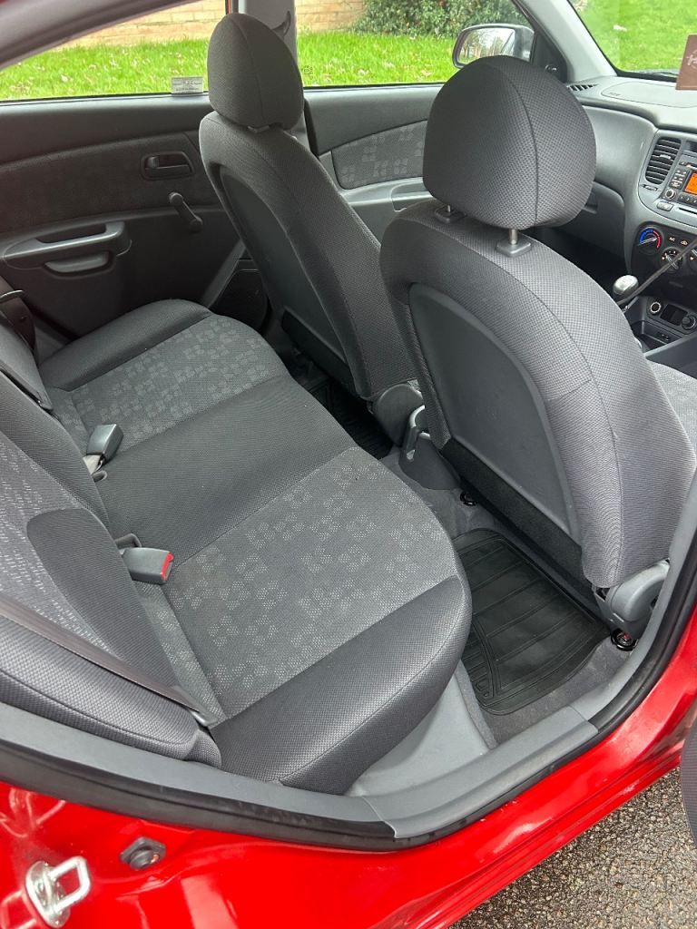 Kia, RIO, Hatchback, 2009, Manual, 1399 (cc), 5 doors