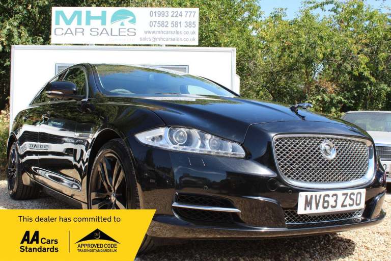 2013 Jaguar XJ 3.0d V6 Premium Luxury 4dr Auto [8] SALOON DIESEL Automatic