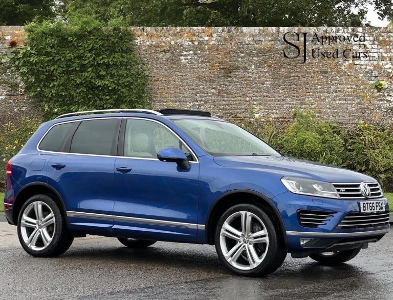 2016 Volkswagen Touareg 3.0 TDI V6 BlueMotion Tech R-Line Plus Tiptronic 4WD Euro 6 (s/s) 5dr EST...