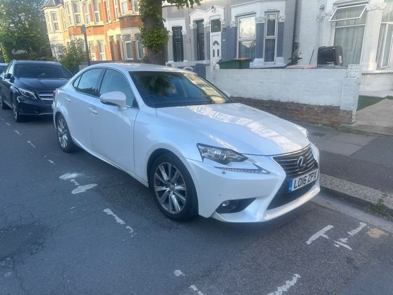 Lexus, IS, Saloon, 2016, Petrol Hybrid, 2494 (cc), 4 doors